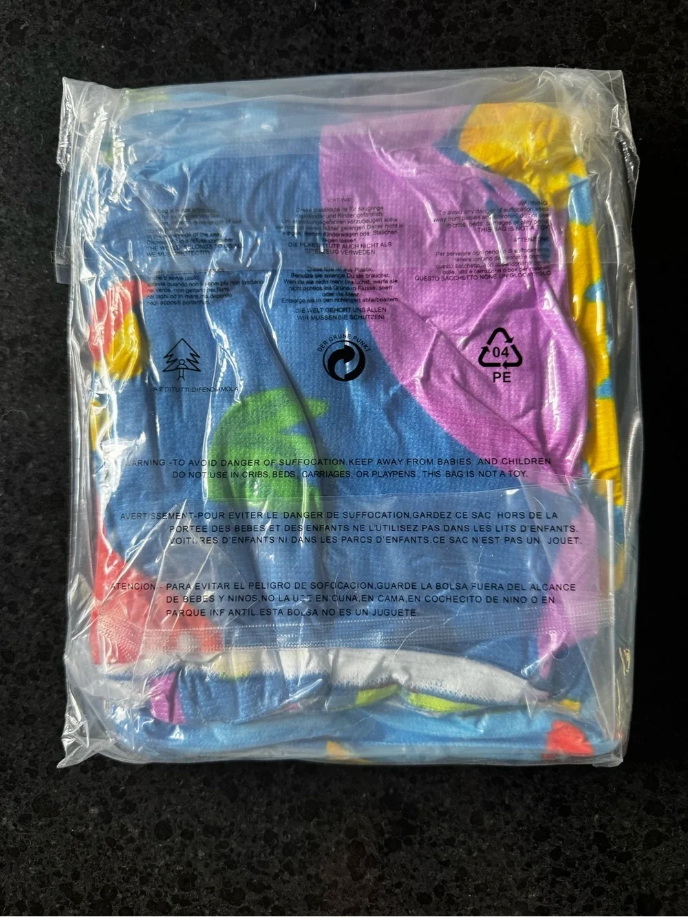 NEW Dinosaur Graphic Microfiber Towel 30 X 60